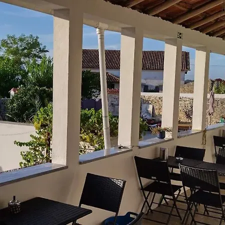 Casa Ciska منزل للإقامة Redinha